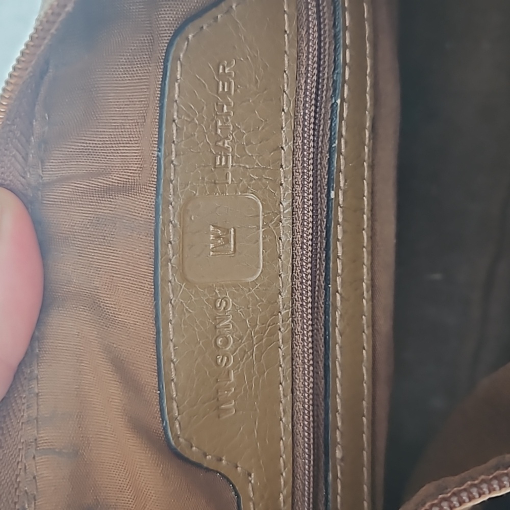 Wilson's brown leather bag - Picture 6 of 7